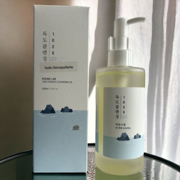 Round Lab 1025 Dokdo Cleansing Oil 200ml - Picture 1 of 6